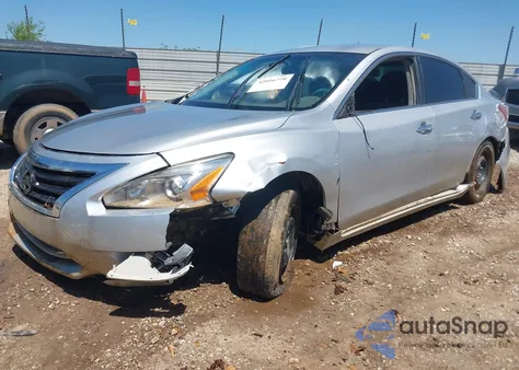 2013 Nissan Altima 2.5 S from USA, damaged, VIN 1N4AL3AP9DN543466